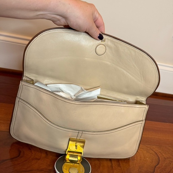 Marc Jacobs RARE Beige Leather Crystal Embellished Clutch - Picture 7 of 15